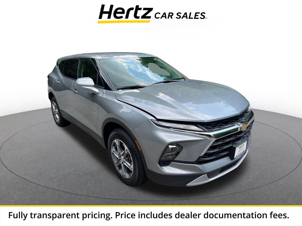 2026 Chevrolet Blazer LT — photo 1 of 13