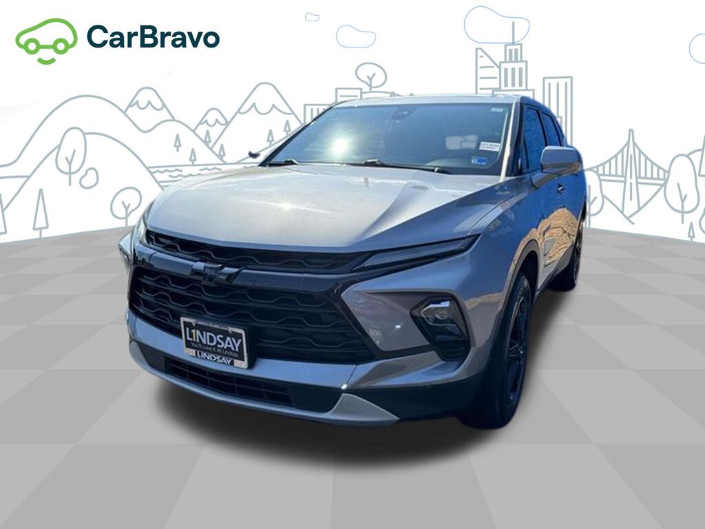 2023 Chevrolet Blazer 2LT — photo 1 of 12