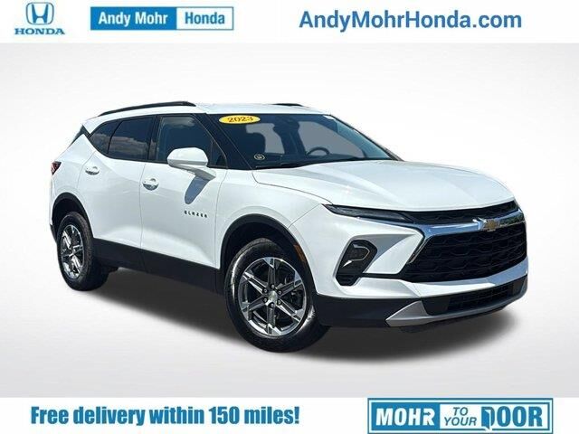 2023 Chevrolet Blazer LT — photo 1 of 52