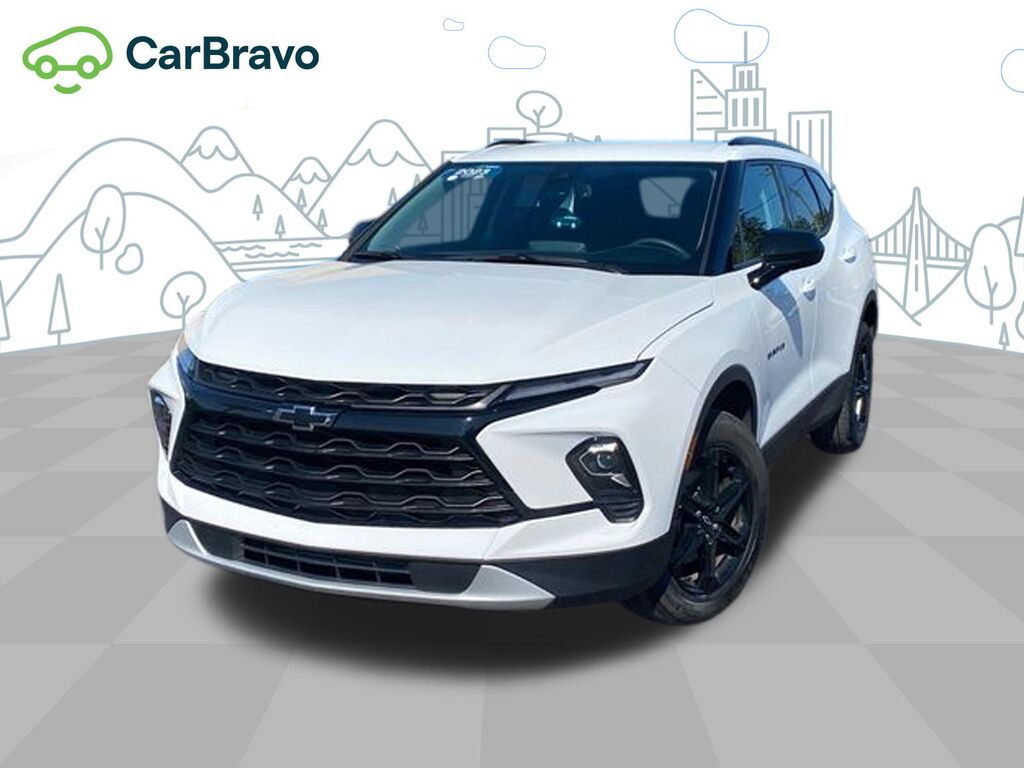 2023 Chevrolet Blazer LT — photo 1 of 6