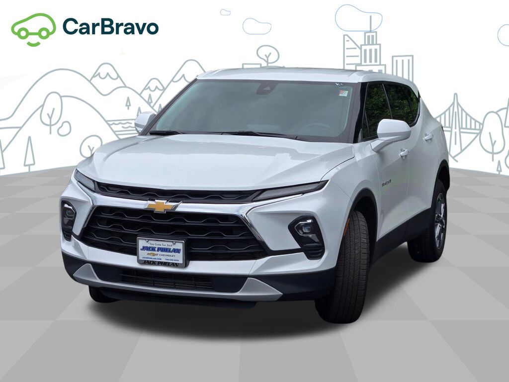 2023 Chevrolet Blazer LT — photo 1 of 7
