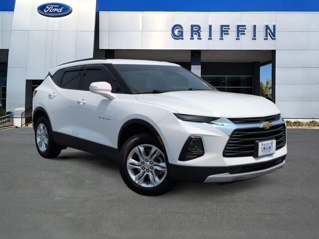 2022 Chevrolet Blazer LT — photo 1 of 20