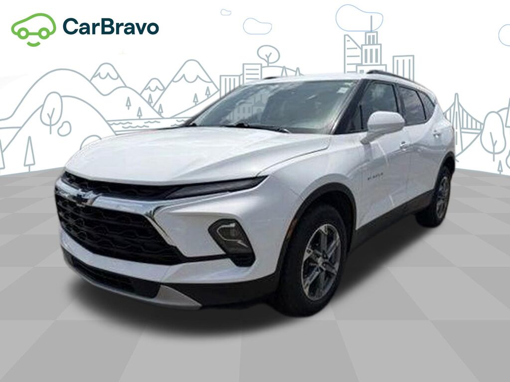 2024 Chevrolet Blazer 2LT — photo 1 of 3
