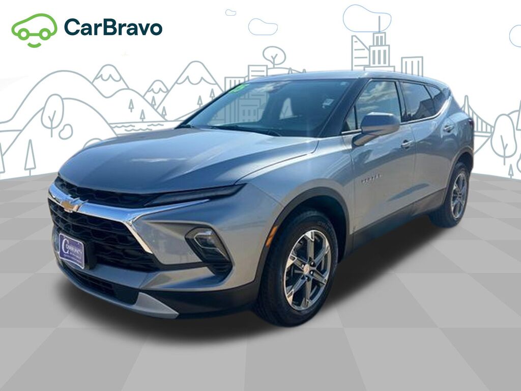2025 Chevrolet Blazer 2LT — photo 1 of 6