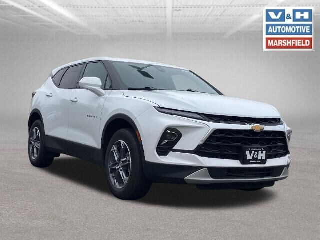 2025 Chevrolet Blazer LT