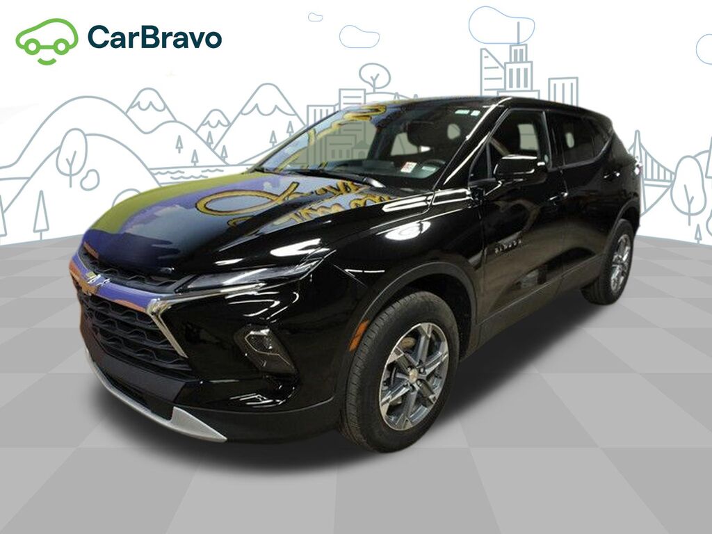 2025 Chevrolet Blazer 2LT — photo 1 of 6