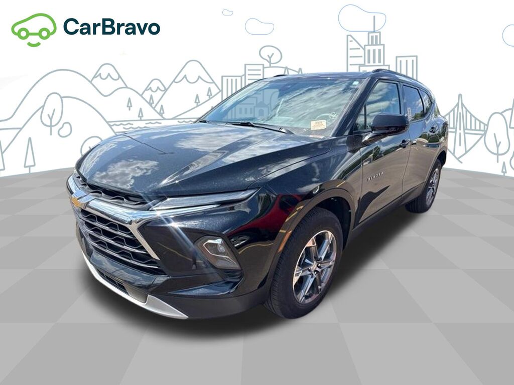 2023 Chevrolet Blazer 2LT — photo 1 of 5