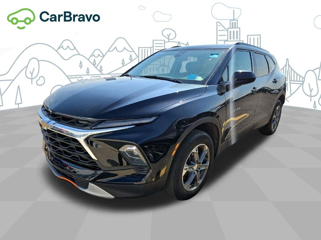 2023 Chevrolet Blazer LT — photo 1 of 7