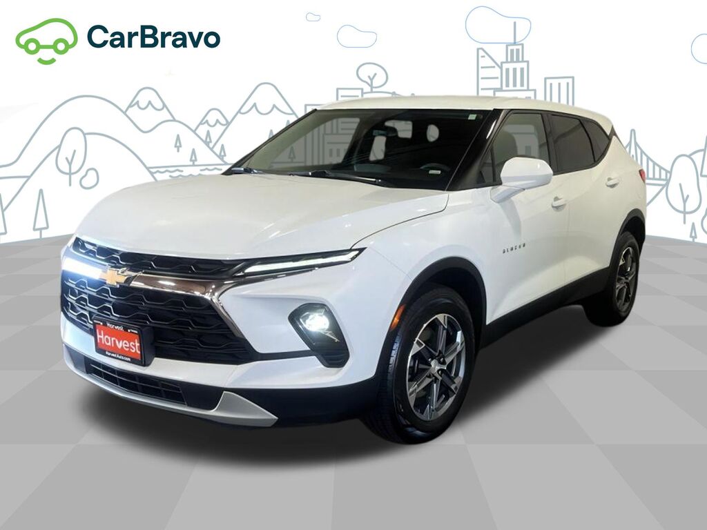 2025 Chevrolet Blazer 2LT — photo 1 of 6