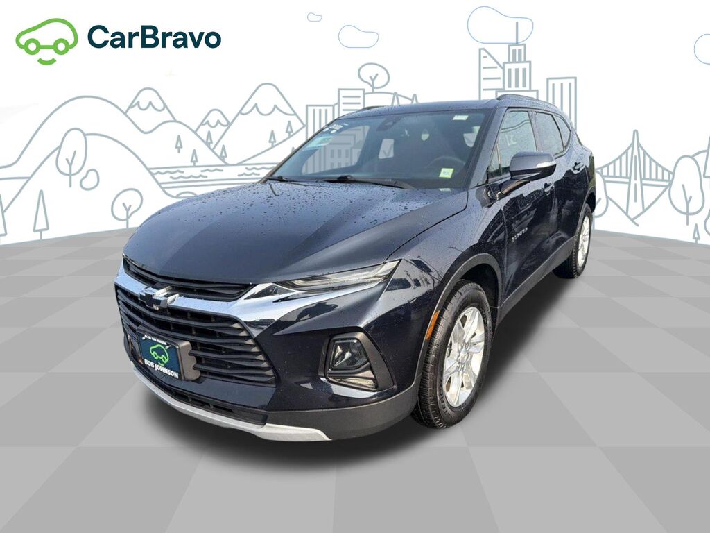 2021 Chevrolet Blazer LT — photo 1 of 7