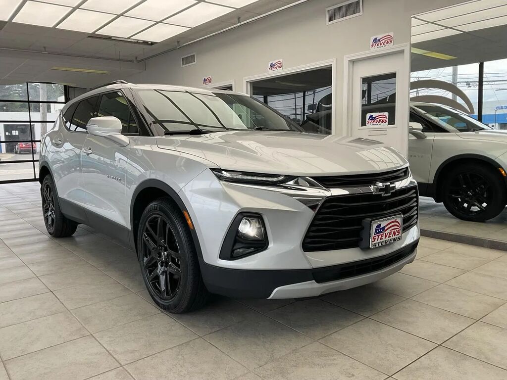 2019 Chevrolet Blazer LT — photo 1 of 13