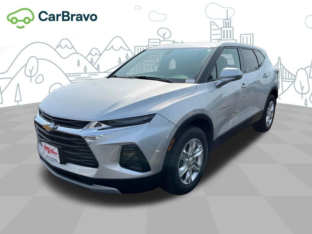2020 Chevrolet Blazer LT — photo 1 of 6