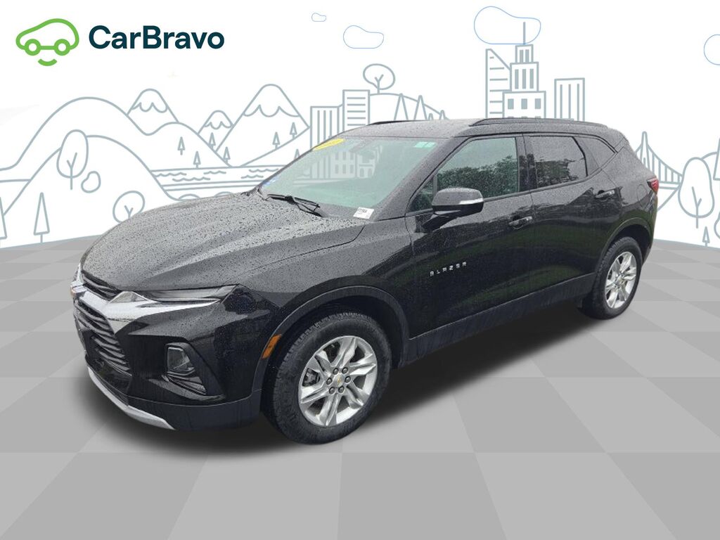 2021 Chevrolet Blazer LT — photo 1 of 7