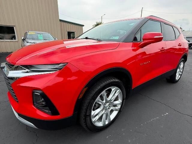 2021 Chevrolet Blazer LT — photo 1 of 8