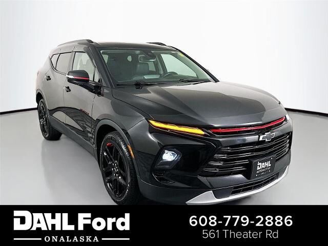 2024 Chevrolet Blazer LT — photo 1 of 13