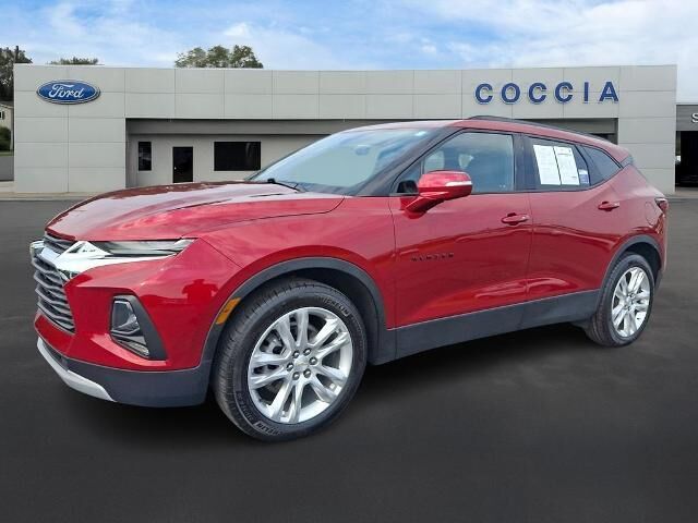 2022 Chevrolet Blazer LT — photo 1 of 39