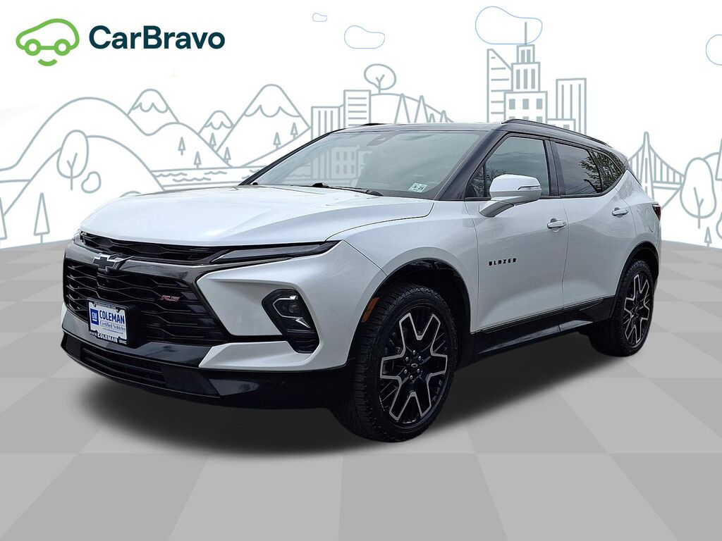 2023 Chevrolet Blazer RS — photo 1 of 6
