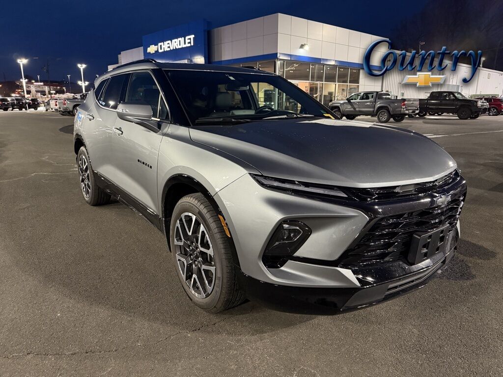2024 Chevrolet Blazer RS — photo 1 of 13