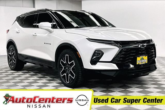 2023 Chevrolet Blazer RS — photo 1 of 12
