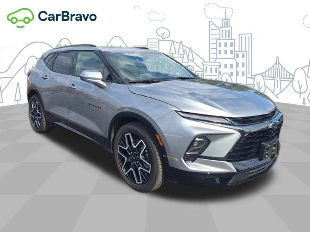 2025 Chevrolet Blazer RS — photo 1 of 6