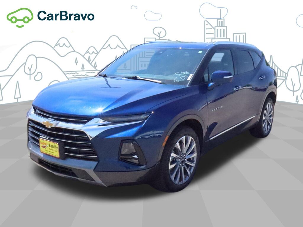 2022 Chevrolet Blazer Premier — photo 1 of 12