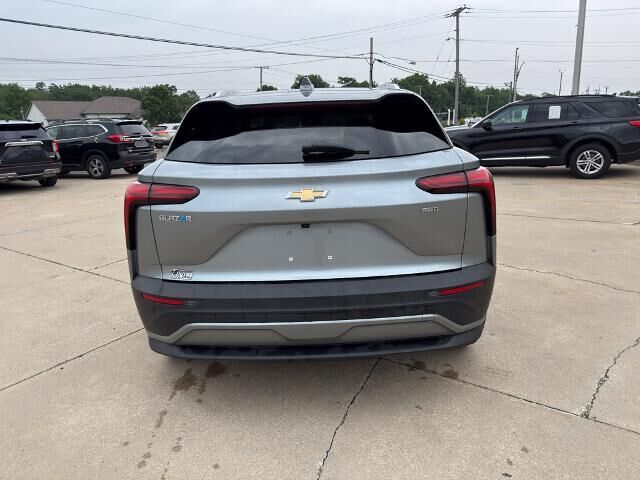 2024 Chevrolet Blazer EV 2LT — photo 1 of 8