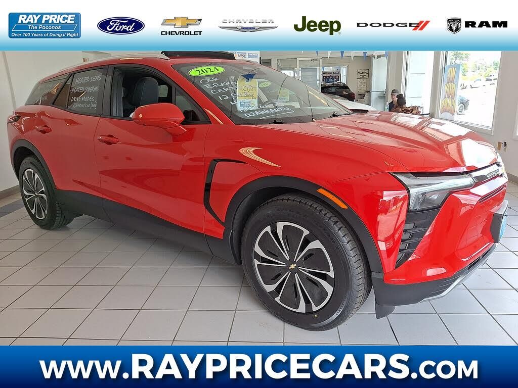 2024 Chevrolet Blazer EV 2LT — photo 1 of 1