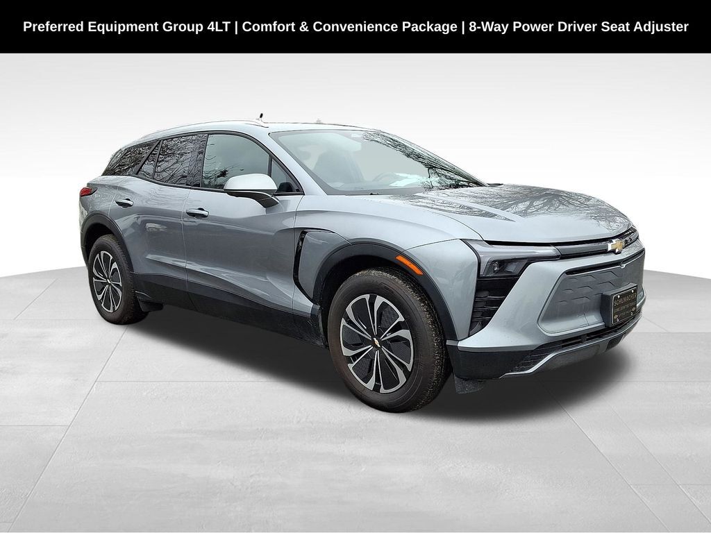 2025 Chevrolet Blazer EV LT — photo 1 of 13