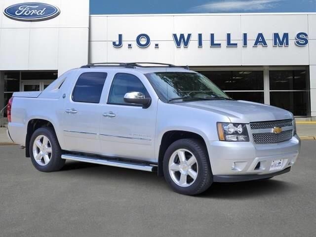 2013 Chevrolet Avalanche LTZ Black Diamond