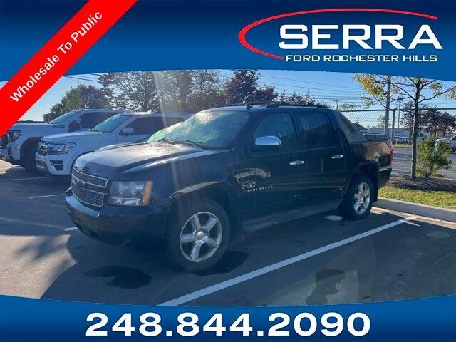 2011 Chevrolet Avalanche LS