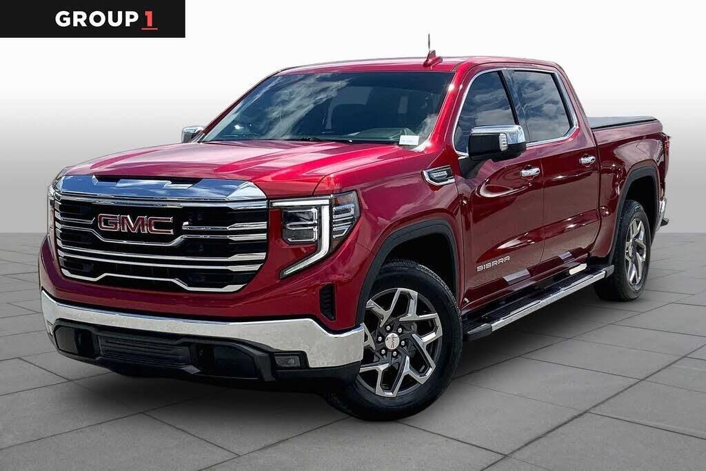 2024 GMC Sierra 1500 SLT — photo 1 of 13