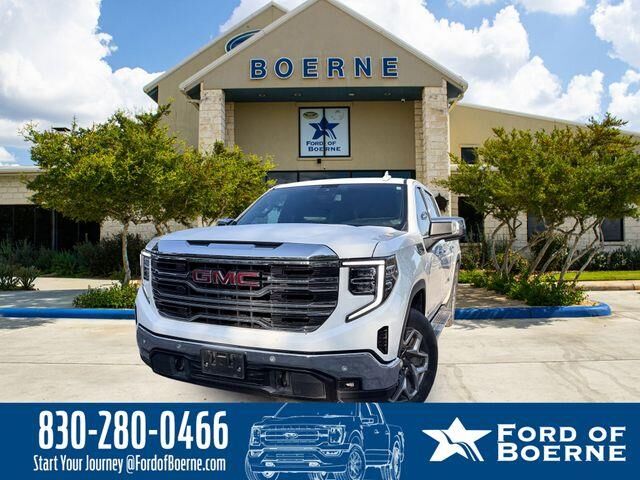 2024 GMC Sierra 1500 SLT — photo 1 of 26