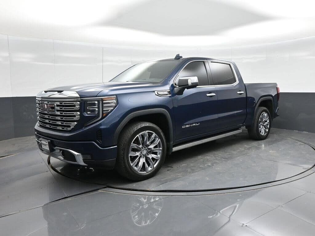 2023 GMC Sierra 1500 Denali — photo 1 of 2