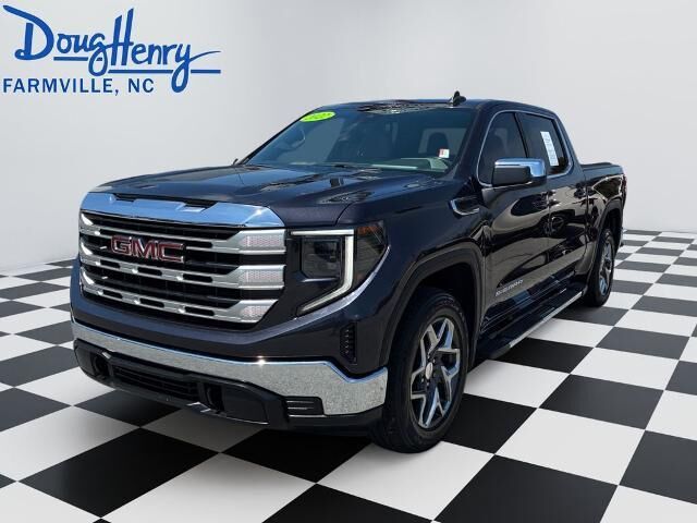 2022 GMC Sierra 1500 SLE — photo 1 of 26