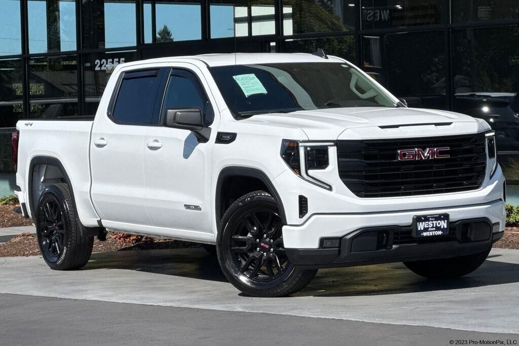 2026 GMC Sierra 1500 Elevation Standard — photo 1 of 13