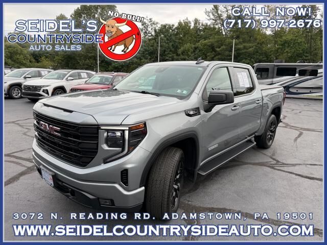 2024 GMC Sierra 1500 Elevation Standard — photo 1 of 13