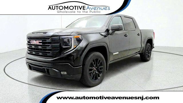 2025 GMC Sierra 1500 Elevation