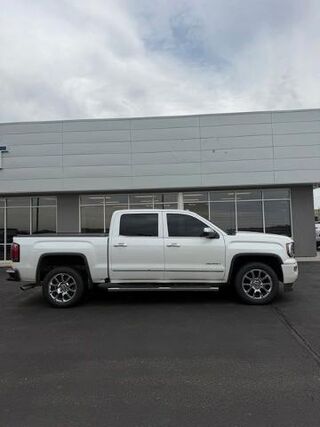 2017 GMC Sierra 1500 Denali — photo 1 of 13