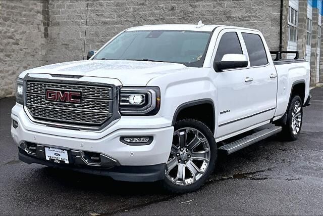 2017 GMC Sierra 1500 Denali — photo 1 of 8