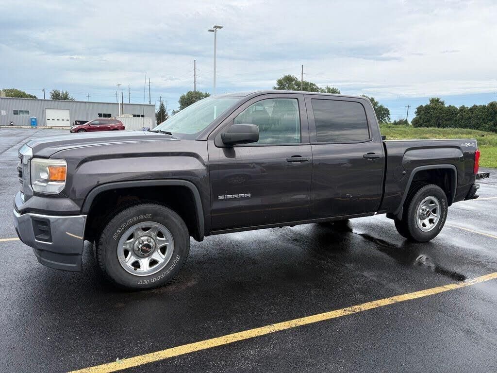 2014 GMC Sierra 1500 Base — photo 1 of 2