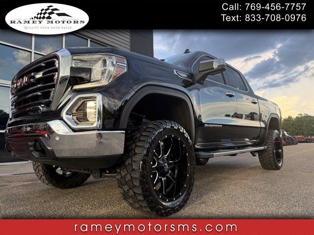 2019 GMC Sierra 1500 SLT — photo 1 of 1