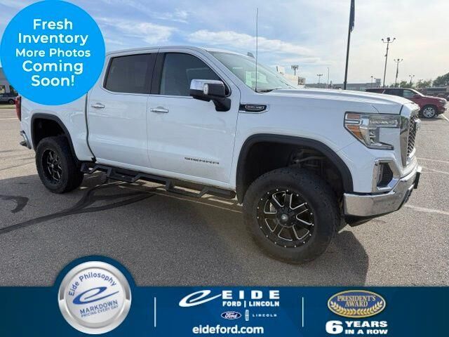 2019 GMC Sierra 1500 SLT — photo 1 of 24