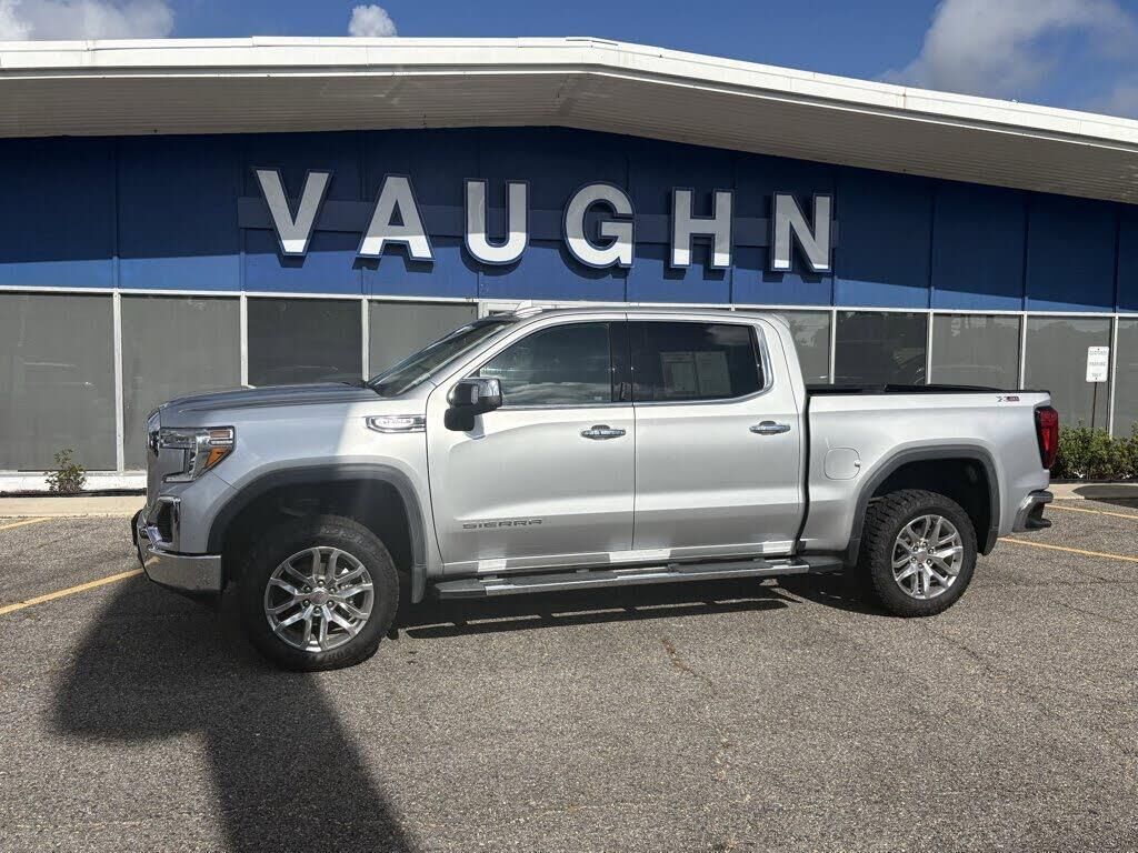2021 GMC Sierra 1500 SLT — photo 1 of 5