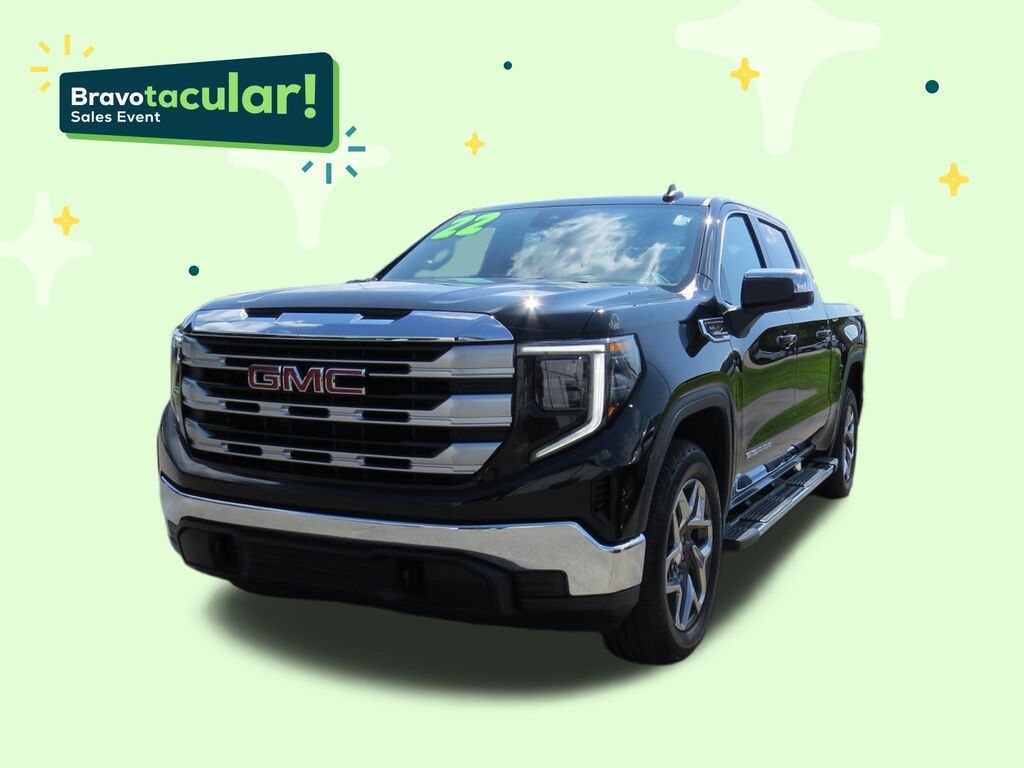 2022 GMC Sierra 1500 SLE — photo 1 of 7