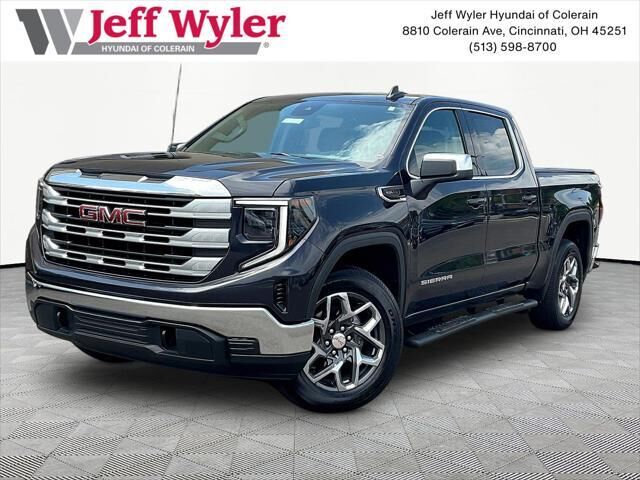 2023 GMC Sierra 1500 SLE — photo 1 of 13