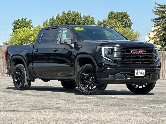 2023 GMC Sierra 1500 Elevation — photo 1 of 13