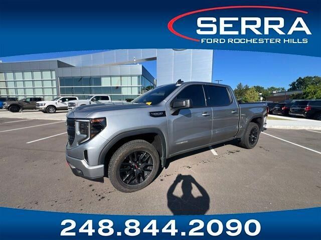 2025 GMC Sierra 1500 Elevation — photo 1 of 13