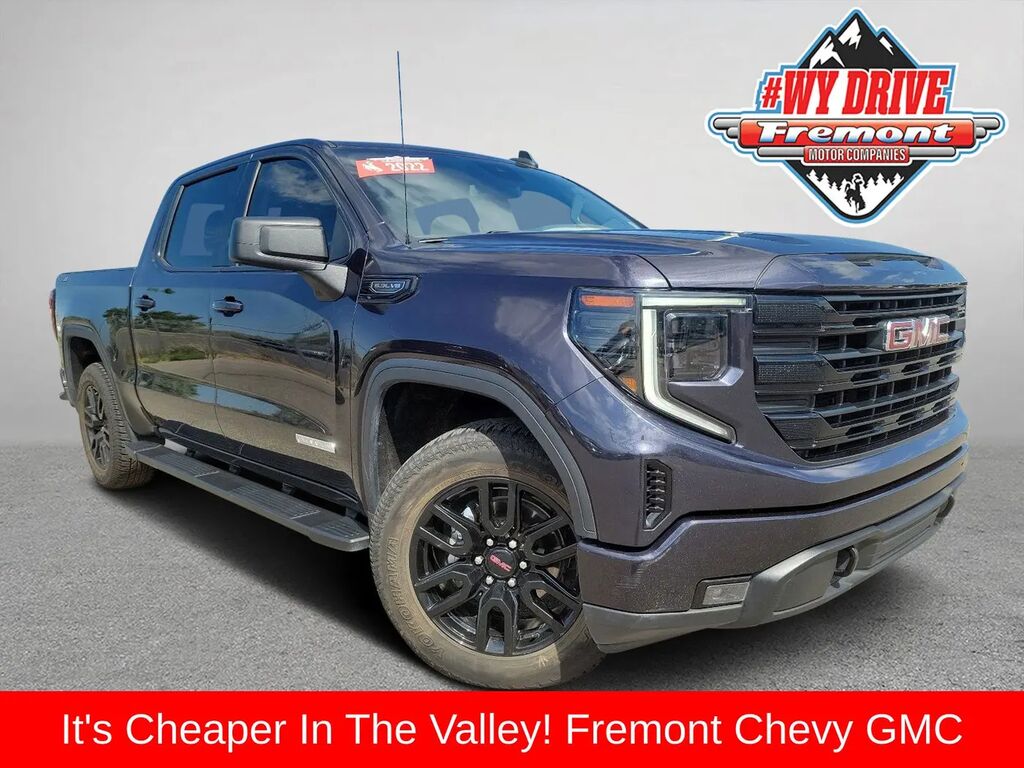 2022 GMC Sierra 1500 Elevation — photo 1 of 26