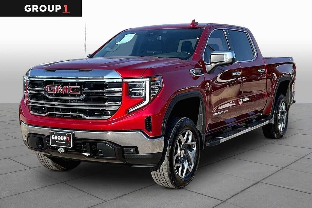 2023 GMC Sierra 1500 SLT — photo 1 of 13