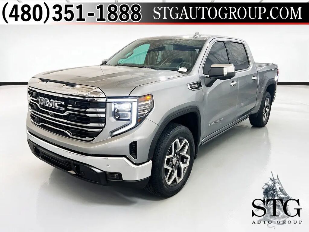 2024 GMC Sierra 1500 SLT — photo 1 of 13